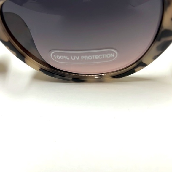 Loft Animal Print Round Sunglasses - Picture 8 of 9